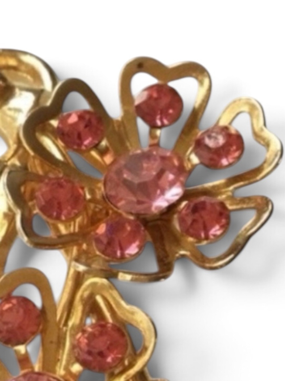 Vintage CORO Double Floral Brooch – 1950s Gold‑Tone, Rare Pink Rhinestones - Picture 6 of 12